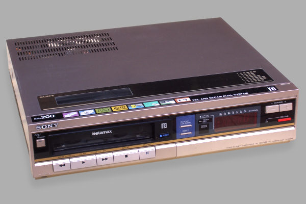 Betamax model SL-200ME