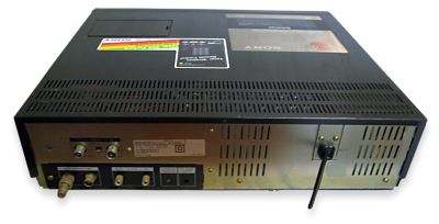 Sony Betamax SLC80 rear
