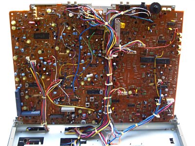 Underside board view of the Toshiba V-9680 Betamax